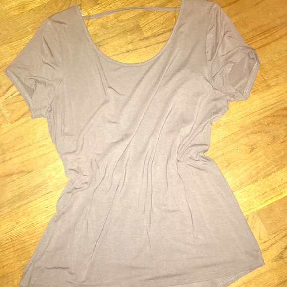 NWT low back embroidered top - Picture 2 of 3